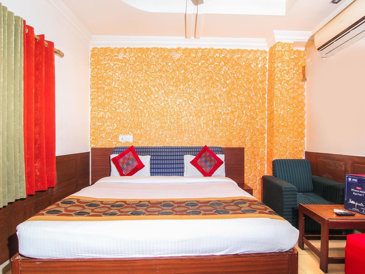 Oyo 2007 Near Charbagh Railway Station Hotel Lucknow
